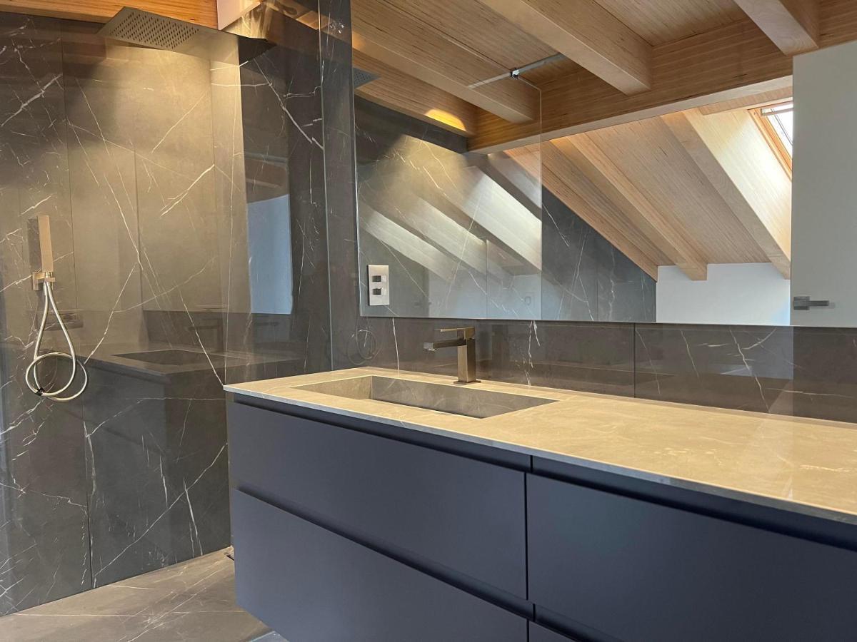 Luxury Lakefront Penthouse Lezzeno Dış mekan fotoğraf