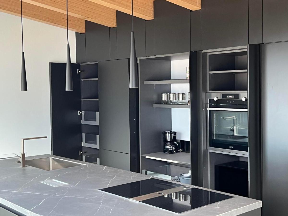 Luxury Lakefront Penthouse Lezzeno Dış mekan fotoğraf